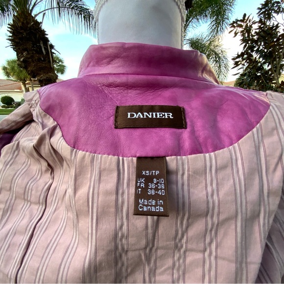 Genuine leather Danier Women's Pink Blazer - Picture 8 of 12